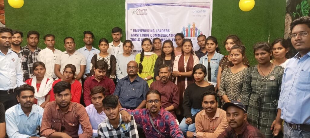 स्वयं <em>सेवक की भूमिका एवं जिम्मेदारी पर यूनिसेफ ने किया एक दिवसीय कार्यशाला का आयोजन, शामिल हुए विभिन्न संस्थाओं के प्रतिनिधि, जिला कोऑर्डिनेटर तोषित चौहान ने दी विस्तार पूर्वक जा</em>नकारी स्वयं <em>सेवक की भूमिका एवं जिम्मेदारी पर यूनिसेफ ने किया एक दिवसीय कार्यशाला का आयोजन, शामिल हुए विभिन्न संस्थाओं के प्रतिनिधि, जिला कोऑर्डिनेटर तोषित चौहान ने दी विस्तार पूर्वक जा</em>नकारी kshititech