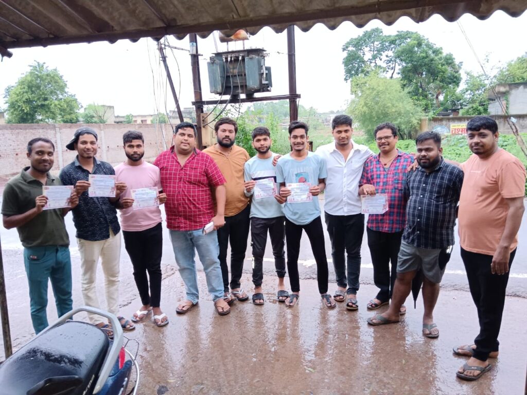<em>BJYM की अपील--पहला वोट देशहित में दे भाजपा को-- भाजयुमो जिला महामंत्री अभिषेक शर्मा नव मतदाताओं से कर रहे संपर्क, नव मतदाताओं का हो रहा अभिनंदन,आने वाले समय में बूथ स्तर पर होगा सम्मान का कार्यक्रम</em>, जिले की तीनों विधानसभा में अभिषेक ले रहे युवाओं की बैठक <em>BJYM की अपील--पहला वोट देशहित में दे भाजपा को-- भाजयुमो जिला महामंत्री अभिषेक शर्मा नव मतदाताओं से कर रहे संपर्क, नव मतदाताओं का हो रहा अभिनंदन,आने वाले समय में बूथ स्तर पर होगा सम्मान का कार्यक्रम</em>, जिले की तीनों विधानसभा में अभिषेक ले रहे युवाओं की बैठक kshititech
