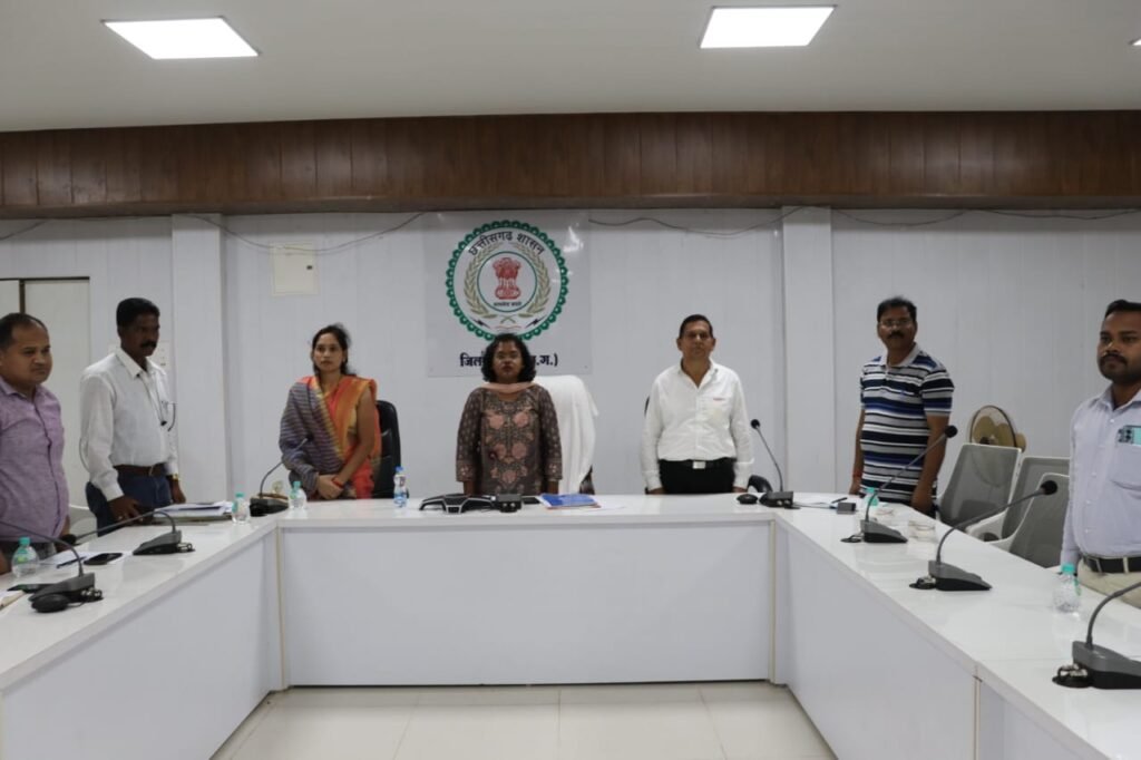 जिले की अलग-अलग खबरें एक साथ-- <em>शक्ति में कृषि विभाग की छापामार करवाई, शक्ति कलेक्टर नूपुर एवम सीएमएचओ राठौर की पहल पर टीवी मुक्त अभियान में जिला हुआ सम्मानित, </em>महिला बाल विकास द्वारा <em>परियोजना स्तर पर महिला जागृति सम्मेलन आयोजित, मुख्यमंत्री बघेल ने राजीव न्याय योजना की किस्त करी स्थानांतरित</em> kshititech