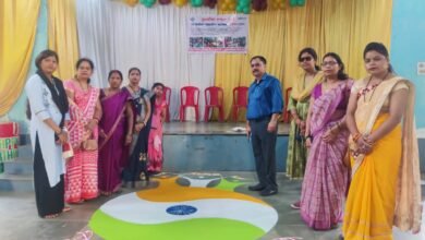 सारा काम छोड़े ,वोट जरूर डालें-- <em>शक्ति में मतदान जागरूकता को लेकर बनी ऐतिहासिक मानव श्रृंखला, स्कूली बच्चों एवं स्वच्छता दीदियों ने गौरव पथ मार्ग पर दिया बड़ा संदेश, स्वीप कार्यक्रम के तहत शहर में हुआ बड़ा अभियान, शक्ति तहसीलदार एवं नगर पालिका सीएमओ भी रहे मौजूद</em>, सामुदायिक भवन में सुव्यवस्थित मतदाता शिक्षा कार्यक्रम हुआ संपन्न सारा काम छोड़े ,वोट जरूर डालें-- <em>शक्ति में मतदान जागरूकता को लेकर बनी ऐतिहासिक मानव श्रृंखला, स्कूली बच्चों एवं स्वच्छता दीदियों ने गौरव पथ मार्ग पर दिया बड़ा संदेश, स्वीप कार्यक्रम के तहत शहर में हुआ बड़ा अभियान, शक्ति तहसीलदार एवं नगर पालिका सीएमओ भी रहे मौजूद</em>, सामुदायिक भवन में सुव्यवस्थित मतदाता शिक्षा कार्यक्रम हुआ संपन्न kshititech