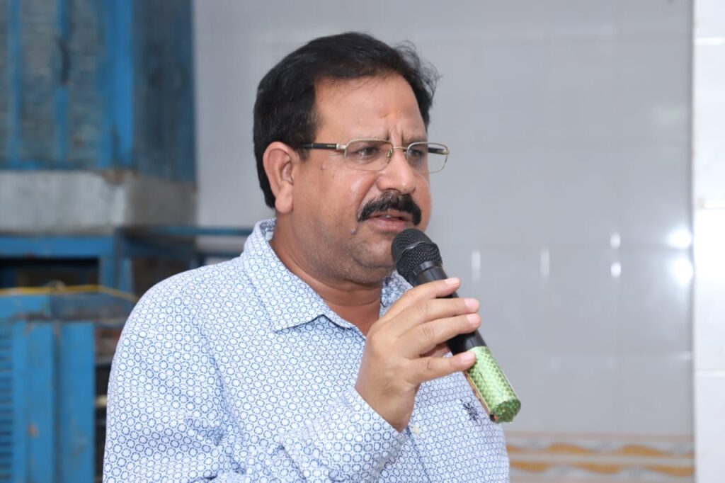 <em>अखिल भारतीय </em>अग्रवाल<em> संगठन का हो रहा विस्तार-- लक्ष्मणगढ़ को मिली प्रदेश अग्रवाल समाज में बड़ी जिम्मेदारी, अखिल भारतीय अग्रवाल संगठन ने विष्णु भूत को बनाया प्रदेश अध्यक्ष, विपिन अग्रवाल एवं सुभाष अग्रवाल बेंगलुरु नियुक्त हुए राष्ट्रीय उपाध्यक्ष के पद पर, समाज बंधुओ ने किया राष्ट्रीय अध्यक्ष प्रदीप मित्तल का आभार व्यक्त</em> <em>अखिल भारतीय </em>अग्रवाल<em> संगठन का हो रहा विस्तार-- लक्ष्मणगढ़ को मिली प्रदेश अग्रवाल समाज में बड़ी जिम्मेदारी, अखिल भारतीय अग्रवाल संगठन ने विष्णु भूत को बनाया प्रदेश अध्यक्ष, विपिन अग्रवाल एवं सुभाष अग्रवाल बेंगलुरु नियुक्त हुए राष्ट्रीय उपाध्यक्ष के पद पर, समाज बंधुओ ने किया राष्ट्रीय अध्यक्ष प्रदीप मित्तल का आभार व्यक्त</em> kshititech