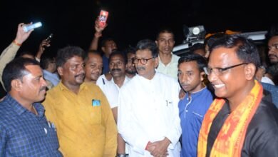 सर्व समाजों में महंत की स्वीकार्यता-- <em>विधानसभा अध्यक्ष महंत के साथ खड़ा नजर आया राठौर समाज, समाज के मुखिया अनिल राठौर ने कहा- हम हैं आपके साथ, विभिन्न समाज प्रमुख एवं जनप्रतिनिधियों ने महंत को कहा-आपके नेतृत्व में शक्ति बना है जिला, हम सभी आपके साथ हैं</em>, 5 साल के कार्यकाल में जन-जन में अपनी अमिट छाप बनाई है चरणदास ने सर्व समाजों में महंत की स्वीकार्यता-- <em>विधानसभा अध्यक्ष महंत के साथ खड़ा नजर आया राठौर समाज, समाज के मुखिया अनिल राठौर ने कहा- हम हैं आपके साथ, विभिन्न समाज प्रमुख एवं जनप्रतिनिधियों ने महंत को कहा-आपके नेतृत्व में शक्ति बना है जिला, हम सभी आपके साथ हैं</em>, 5 साल के कार्यकाल में जन-जन में अपनी अमिट छाप बनाई है चरणदास ने kshititech