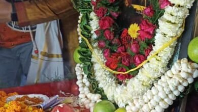 शक्ति में पहली बार पालकी यात्रा महाकाल की-- <em>शक्ति के राधाकृष्ण सेढू शिव मंदिर में बाबा भोलेनाथ का हुआ अद्भुत श्रंगार, 28 अगस्त की शाम निकली बाबा महाकाल तुर्री धाम वाले की पालकी यात्रा, सैकड़ो शिव भक्त हुए शामिल</em>, श्रावणी मास के अंतिम सोमवार पर हुई बाबा भोलेनाथ की आराधना,उमड़ पड़ा भोले भंडारी के भक्तों का सैलाब kshititech