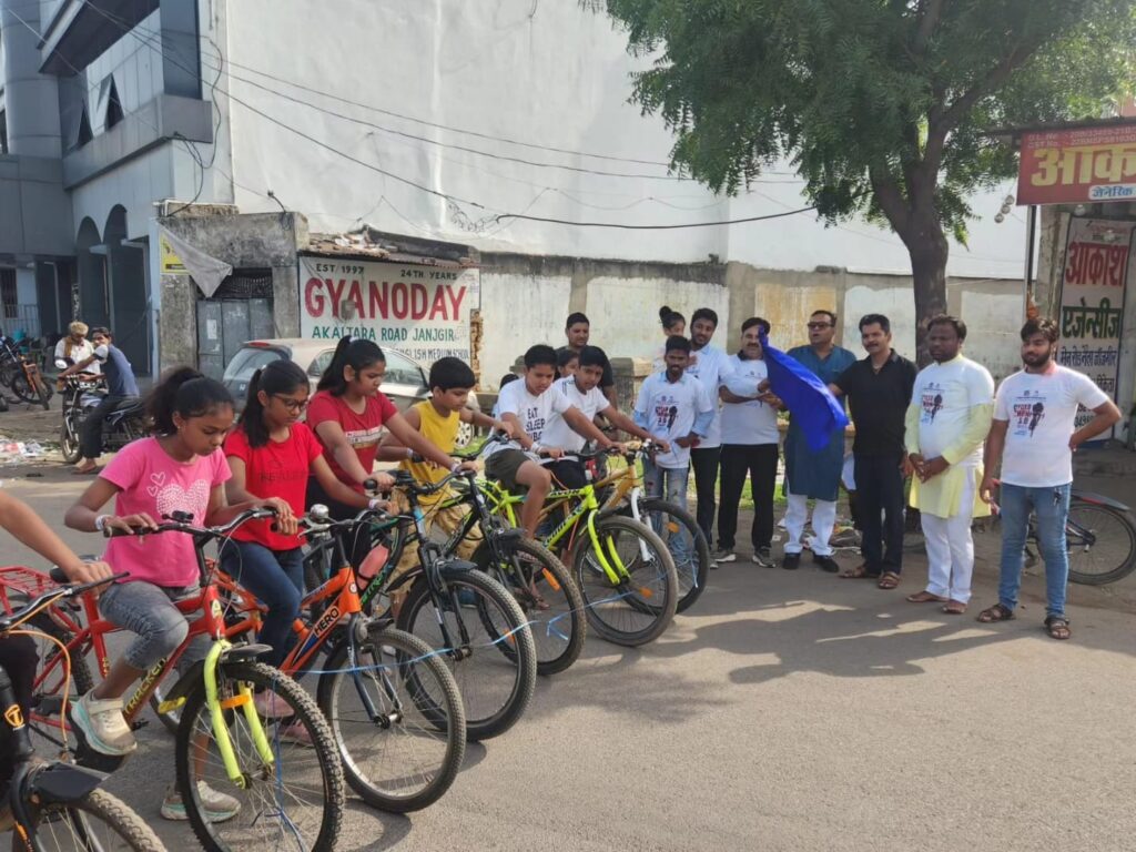 अमर सुल्तानिया ने दी खेल दिवस की शुभकामनाएं-- <em>राष्ट्रीय खेल दिवस पर मारवाड़ी युवा मंच एवं जागृति शाखा नैला- जांजगीर ने किया साइक्लोथोंन-3 का आयोजन, पूर्ण प्रांतीय अध्यक्ष अमर सुल्तानिया ने कहा-- देश भर में आज युवा मंच ने किया आयोजन साइकिल चलाने से पर्यावरण की भी होती है सुरक्षा, विभिन्न प्रतिस्पर्धाओं का भी किया गया आयोजन</em> अमर सुल्तानिया ने दी खेल दिवस की शुभकामनाएं-- <em>राष्ट्रीय खेल दिवस पर मारवाड़ी युवा मंच एवं जागृति शाखा नैला- जांजगीर ने किया साइक्लोथोंन-3 का आयोजन, पूर्ण प्रांतीय अध्यक्ष अमर सुल्तानिया ने कहा-- देश भर में आज युवा मंच ने किया आयोजन साइकिल चलाने से पर्यावरण की भी होती है सुरक्षा, विभिन्न प्रतिस्पर्धाओं का भी किया गया आयोजन</em> kshititech