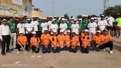 संस्कार के बच्चों ने लगाई कलेक्टर के साथ मतदान जागरूकता के लिए दौड़-- <em>शक्ति के संस्कार पब्लिक स्कूल ने की जिला स्तरीय स्वीप मैराथन में सहभागिता, विद्यालय के बच्चों में दिखा मैराथन को लेकर उत्साह, प्रत्येक कार्यक्रमों में विद्यालय की रहती है सक्रिय सहभागिता</em> kshititech