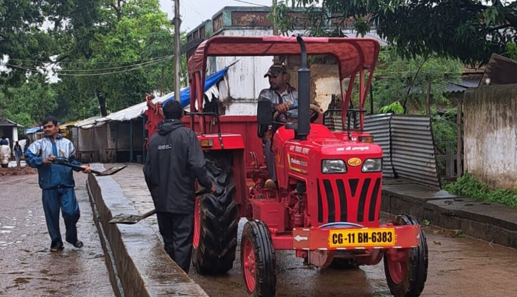 <em>नहीं परवाह बारिश की-- चलो अड़भार शहर को स्वच्छ बनाएं-- भारी बारिश में भी बरसाती पहनकर स्वच्छता मित्र कर रहे शहर को साफ- सुथरा रखने का कार्य, नगर पंचायत में निरंतर स्वच्छता को लेकर प्रशासन जागरूक</em> <em>नहीं परवाह बारिश की-- चलो अड़भार शहर को स्वच्छ बनाएं-- भारी बारिश में भी बरसाती पहनकर स्वच्छता मित्र कर रहे शहर को साफ- सुथरा रखने का कार्य, नगर पंचायत में निरंतर स्वच्छता को लेकर प्रशासन जागरूक</em> kshititech
