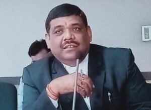 <em>मोटी सरनेम मानहानि मामला-- राहुल मामले पर कांग्रेस का मोदी सरकार पर हमला--सत्य परेशान हो सकता हैं, पराजित नहीं --गिरधर जायसवाल वरिष्ठ अधिवक्ता शक्ति, 4 अगस्त को आए सुप्रीम कोर्ट के फैसले पर कांग्रेस ने की प्रसन्नता व्यक्त, गिरधर ने कहा-- केंद्र की मोदी सरकार संवैधानिक संस्थाओं का कर रही दुरुपयोग</em> kshititech