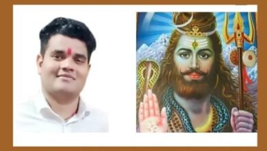 <em>देवांगन समाज के उपाध्यक्ष, शिवभक्त गोविंद देवांगन हुए बाबा बैजनाथ धाम की यात्रा पर रवाना, 44 शिव भक्तों की टोली सहित महावीर कीर्तन मंडली के भी कावड़िए करेंगे भोलेनाथ का जलाभिषेक, गोविंद ने कहा-- भोलेनाथ के सुमिरन मात्र से संकटों का होता है निवारण</em> kshititech