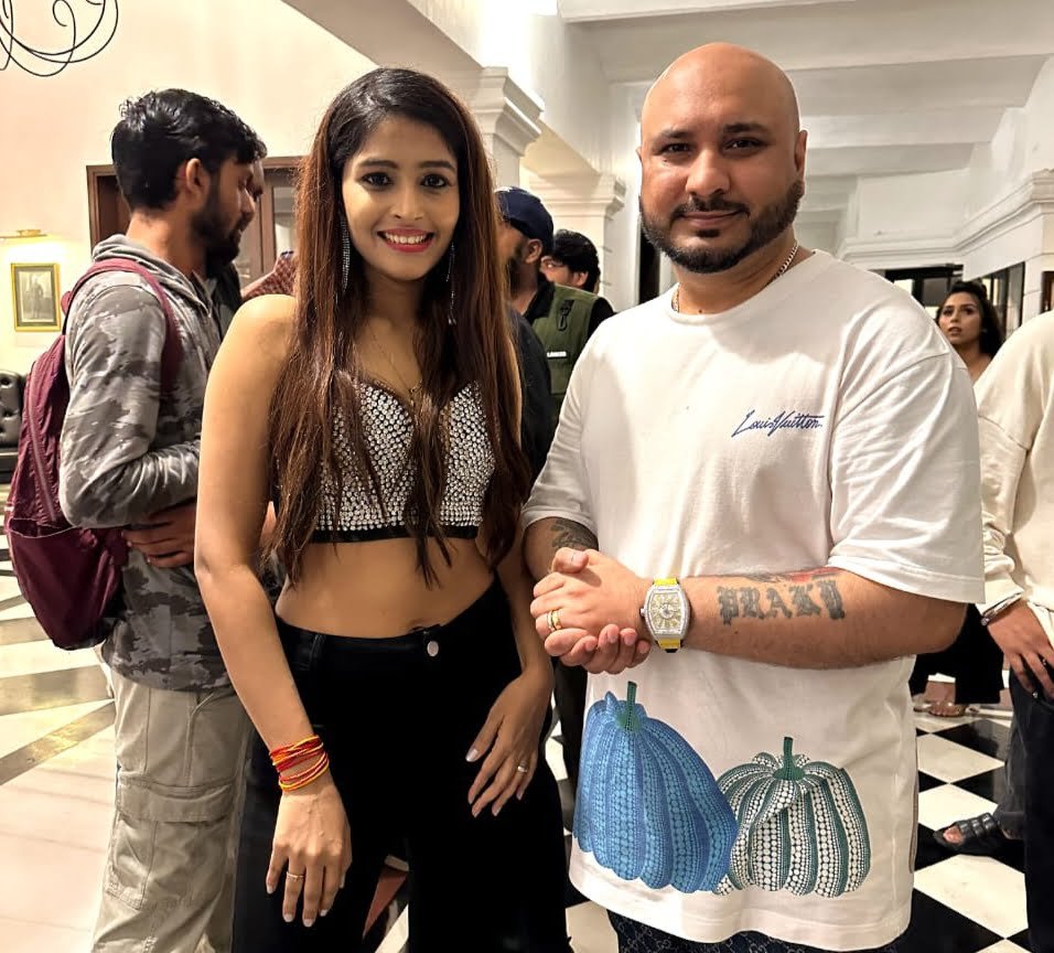 दीपिका साव का टैलेंट-- <em>मशहूर सिंगर बी प्राक के साथ रायगढ़ की बेटी दीपिका ने भोपाल मे दी शानदार प्रस्तुति,दीपिका ऐसे ही बड़े प्लैटफ़ॉर्म पर परफॉर्म करते हुवे अपने शहर, जिला, प्रदेश एवं देश का नाम रोशन करे--अनुराग</em> दीपिका साव का टैलेंट-- <em>मशहूर सिंगर बी प्राक के साथ रायगढ़ की बेटी दीपिका ने भोपाल मे दी शानदार प्रस्तुति,दीपिका ऐसे ही बड़े प्लैटफ़ॉर्म पर परफॉर्म करते हुवे अपने शहर, जिला, प्रदेश एवं देश का नाम रोशन करे--अनुराग</em> kshititech