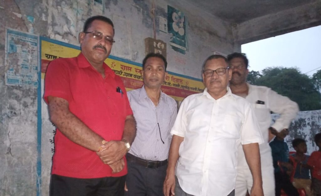 <em>भोजली विसर्जन--सकरेली कला में हर्षोल्लास से हुआ भोजली उत्सव का कार्यक्रम,देवी गंगा के सुमधुर गीत के साथ भोजली को दी गई बिदाई, कृषि अधिकारी रोशन पटेल हुए अतिथि के रूप में शामिल</em>,रोशन ने कहा-भोजली छत्तीसगढ़ की जनता की आस्था का महापर्व <em>भोजली विसर्जन--सकरेली कला में हर्षोल्लास से हुआ भोजली उत्सव का कार्यक्रम,देवी गंगा के सुमधुर गीत के साथ भोजली को दी गई बिदाई, कृषि अधिकारी रोशन पटेल हुए अतिथि के रूप में शामिल</em>,रोशन ने कहा-भोजली छत्तीसगढ़ की जनता की आस्था का महापर्व kshititech