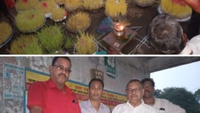 <em>भोजली विसर्जन--सकरेली कला में हर्षोल्लास से हुआ भोजली उत्सव का कार्यक्रम,देवी गंगा के सुमधुर गीत के साथ भोजली को दी गई बिदाई, कृषि अधिकारी रोशन पटेल हुए अतिथि के रूप में शामिल</em>,रोशन ने कहा-भोजली छत्तीसगढ़ की जनता की आस्था का महापर्व kshititech