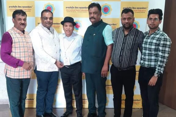 <em>अशोक अग्रवाल पुनः बने राष्ट्रीय अध्यक्ष-- IVF की दो दिवसीय राष्ट्रीय कार्यसमिति-- हर सुख दुख में देश के साथ खड़ा रहता है वैश्य समाज,वैश्य समाज एक ऐतिहासिक परिवर्तन करने में सक्षम है,वैश्य समाज में अपने कर्मों से धर्म को सुरक्षित रखा है</em>--<em>पीयूष गोयल</em> मंत्री भारत सरकार, छत्तीसगढ़ से भी शामिल हुए प्रतिनिधि <em>अशोक अग्रवाल पुनः बने राष्ट्रीय अध्यक्ष-- IVF की दो दिवसीय राष्ट्रीय कार्यसमिति-- हर सुख दुख में देश के साथ खड़ा रहता है वैश्य समाज,वैश्य समाज एक ऐतिहासिक परिवर्तन करने में सक्षम है,वैश्य समाज में अपने कर्मों से धर्म को सुरक्षित रखा है</em>--<em>पीयूष गोयल</em> मंत्री भारत सरकार, छत्तीसगढ़ से भी शामिल हुए प्रतिनिधि kshititech