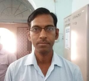 शिक्षा के क्षेत्र में जिले का गौरव पुष्पेंद्र--<em>सक्ति के सहायक शिक्षक पुष्पेंद्र कुमार कौशिक हुए महामहिम राज्यपाल एवं मुख्यमंत्री के हाथों शिक्षक दिवस पर राज भवन में सम्मानित, वर्ष 2016 में स्वयं के पैसे से विद्यालय में प्रोजेक्टर एवं लैपटॉप लगाकर करी थी स्मार्ट का क्लास की शुरुआत, स्काउटिंग के क्षेत्र में भी पुष्पेंद्र का है अमूल्य योगदान</em>, पुष्पेंद्र के अनुज भारतीय रेलवे में दे रहे हैं सेवाएं kshititech