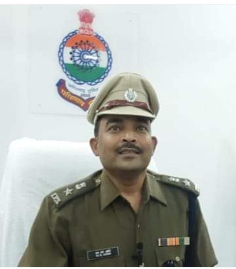 <em>शक्ति टी आई ने वासु रिजॉर्ट ने किया सेरेमनी का आयोजन-- आईपीएस अहीरे की पदोन्नति पर पुलिस विभाग ने किया सेरेमनी का आयोजन, शक्ति प्रेस क्लब शक्ति ने भी अहिरे का किया पदोन्नति पर सम्मान</em>, शक्ति प्रेस क्लब शक्ति के अध्यक्ष ईश्वर लोधी ने कहा--आपकी पदोन्नति से हम सभी गौरवन्नित <em>शक्ति टी आई ने वासु रिजॉर्ट ने किया सेरेमनी का आयोजन-- आईपीएस अहीरे की पदोन्नति पर पुलिस विभाग ने किया सेरेमनी का आयोजन, शक्ति प्रेस क्लब शक्ति ने भी अहिरे का किया पदोन्नति पर सम्मान</em>, शक्ति प्रेस क्लब शक्ति के अध्यक्ष ईश्वर लोधी ने कहा--आपकी पदोन्नति से हम सभी गौरवन्नित kshititech