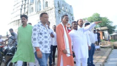 विकास के मामले में अग्रणी नगर पंचायत बाराद्वार--<em>नगर पंचायत बाराद्वार में विधानसभा अध्यक्ष महंत ने किया करोड़ों रुपए के निर्माण कार्यों का भूमि पूजन एवं लोकार्पण, जिला प्रतिनिधि गुलजार सिंह एवं नगर पंचायत अध्यक्ष रेशमा विजय सूर्यवंशी रहे मौजूद</em>, महंत ने कहा बाराद्वार शहर का और तेजी से होगा विकास विकास के मामले में अग्रणी नगर पंचायत बाराद्वार--<em>नगर पंचायत बाराद्वार में विधानसभा अध्यक्ष महंत ने किया करोड़ों रुपए के निर्माण कार्यों का भूमि पूजन एवं लोकार्पण, जिला प्रतिनिधि गुलजार सिंह एवं नगर पंचायत अध्यक्ष रेशमा विजय सूर्यवंशी रहे मौजूद</em>, महंत ने कहा बाराद्वार शहर का और तेजी से होगा विकास kshititech