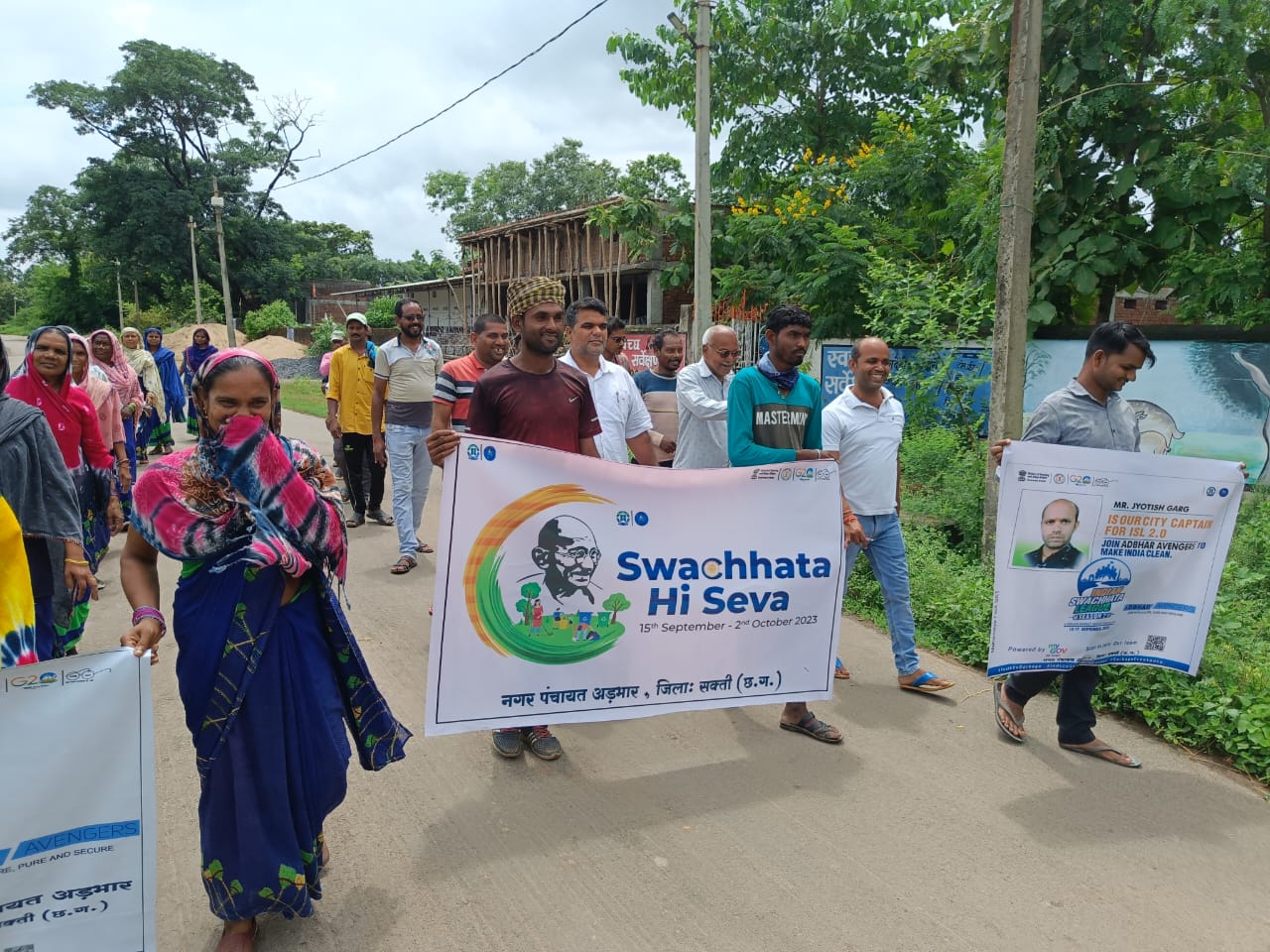 अड़भार में स्वच्छता को लेकर विशेष पखवाड़ा-- <em>15 सितंबर से 2 अक्टूबर तक नगर पंचायत अड़भार में चलेगा विशेष स्वच्छता पखवाड़ा, रैली के साथ हुआ स्वच्छता ही सेवा अभियान का शुभारंभ, सिटी कैप्टन ज्योतिष गर्ग ने कहा- हम सब मिलकर अड़भार को बनाएंगे स्वच्छ एवं सुंदर, सीएमओ आनंद राय ने भी करी लोगों से अपील- इस पखवाड़े में करें सक्रिय भागीदारी</em> kshititech