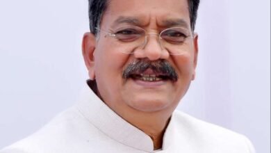 <em>नुआखाई पर्व पर</em> छत्तीसगढ़ विधानसभा<em> अध्यक्ष डॉ. चरणदास महंत ने उत्कल समाज एवं प्रदेशवासियों को दी बधाई शुभकामनाएं, उड़ीसा में मां समलेश्वरी देवी को अर्पित होते हैं राज्य के नए चावल, नई फसल की खुशी में मनता है नवा खाई का पर्व</em> kshititech