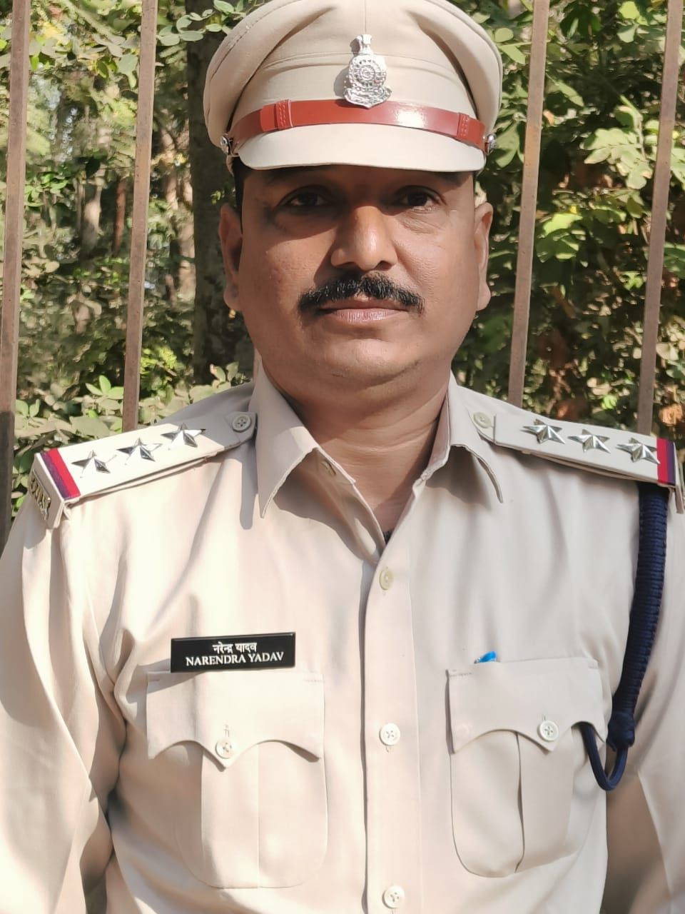 <em>डभरा पुलिस टीआई नरेंद्र यादव की सक्रियता से इंडेन गैस एजेंसी के कर्मचारी से हुई लूट के मामले में त्वरित करवाई, आरोपी गिरफ्तार, नगद रकम भी पुलिस ने करी जब्त, टी की सक्रियता से अपराधों में लग रहा लगाम अपराधियों में दशहत, एडिशनल एसपी ने प्रेस वार्ता में दी जानकारी, टी नरेंद्र यादव ने कहा-- अपराधों पर अंकुश लगाना पुलिस का पहला कर्तव्य</em> Console Corptech