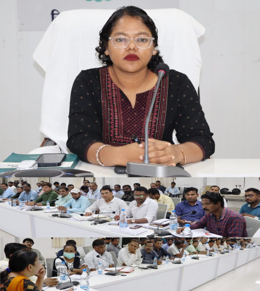 <em>चुनाव करवाने शक्ति जिले में प्रशासनिक टीम तैयार, इंतजार सिर्फ आचार संहिता का, कलेक्टर नूपुर के नेतृत्व में प्रदेश में सरकारी कामों के संचालन में अग्रणी स्थान पर है शक्ति जिला, जिले में गठन पश्चात पहली बार होगी चुनाव संबंधी समस्त प्रक्रियाएं</em>, चुनावी तैयारी में प्रशासन आगे,राजनैतिक दल हो गए हैं पीछे <em>चुनाव करवाने शक्ति जिले में प्रशासनिक टीम तैयार, इंतजार सिर्फ आचार संहिता का, कलेक्टर नूपुर के नेतृत्व में प्रदेश में सरकारी कामों के संचालन में अग्रणी स्थान पर है शक्ति जिला, जिले में गठन पश्चात पहली बार होगी चुनाव संबंधी समस्त प्रक्रियाएं</em>, चुनावी तैयारी में प्रशासन आगे,राजनैतिक दल हो गए हैं पीछे kshititech