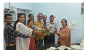 <em>शिक्षक के ऊपर राष्ट्र निर्माण तथा समाज निर्माण की होती है महती जिम्मेदारी-- डॉ. शालू पाहवा, शक्ति के जेएलएनडी कॉलेज में मनाया गया शिक्षक दिवस, छात्र-छात्राओं ने किया प्राध्यापकों का सम्मान</em>, डॉ पाहवा ने कहा- शिक्षक को समाज के समग्र व्यक्तित्व विकास का सौपा गया है दायित्व <em>शिक्षक के ऊपर राष्ट्र निर्माण तथा समाज निर्माण की होती है महती जिम्मेदारी-- डॉ. शालू पाहवा, शक्ति के जेएलएनडी कॉलेज में मनाया गया शिक्षक दिवस, छात्र-छात्राओं ने किया प्राध्यापकों का सम्मान</em>, डॉ पाहवा ने कहा- शिक्षक को समाज के समग्र व्यक्तित्व विकास का सौपा गया है दायित्व kshititech