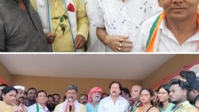 कांग्रेस का मिशन शक्ति जिला-- <em>विधानसभा अध्यक्ष महंत ने कहा--कांग्रेस कार्यकर्ताओं की निष्ठा एवं समर्पण भावना ही हमारी पार्टी की सबसे बड़ी ताकत, आने वाले चुनाव में रिकॉर्ड सीटों से होगी कांग्रेस की जीत, बाराद्वार में हाथ जोड़ो यात्रा के समापन में पहुंचे विधानसभा अध्यक्ष महंत, कांग्रेस ने किया बड़ा शक्ति प्रदर्शन</em>, चुनाव पूर्व जिले के बड़ी संख्या में एक मंच पर जुटे कांग्रेस के नेता kshititech