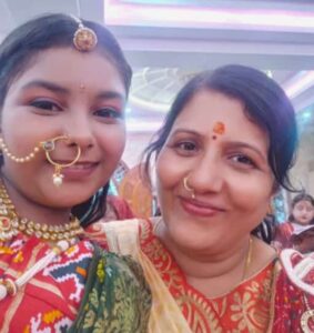 दादी जी की हुई आराधना, जय रानी सती दादी जी की-- <em>शक्ति के राधाकृष्ण मंदिर में भादी मावस पर हुआ दादी जी का मंगल पाठ</em>, मंगल पाठ गायक अभिषेक अग्रवाल ने संगीतमय भजनों के साथ कराया दादी जी का मंगल पाठ, श्री नारायणी सेवा समिति एवं महिला जागृति शाखा ने किया था संयुक्त आयोजन दादी जी की हुई आराधना, जय रानी सती दादी जी की-- <em>शक्ति के राधाकृष्ण मंदिर में भादी मावस पर हुआ दादी जी का मंगल पाठ</em>, मंगल पाठ गायक अभिषेक अग्रवाल ने संगीतमय भजनों के साथ कराया दादी जी का मंगल पाठ, श्री नारायणी सेवा समिति एवं महिला जागृति शाखा ने किया था संयुक्त आयोजन kshititech