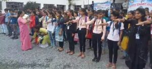 <em>मतदान जागरूकता को लेकर महाविद्यालय की सक्रियता-- सक्ति के जे.एल. एन. डिग्री कालेज सक्ती में स्वीप मतदाता जागरुकता के तहत हो रहे विभिन्न साप्ताहिक कार्यक्रम, महाविद्यालय द्वारा निकाली गई रैली, प्राचार्य डॉक्टर शालू पाहवा ने संकल्प लेकर सभी को दिलाई मतदान जागरूकता की शपथ</em>, प्राचार्य ने नव मतदाताओं का स्वयं किया तिलक लगाकर अभिनंदन <em>मतदान जागरूकता को लेकर महाविद्यालय की सक्रियता-- सक्ति के जे.एल. एन. डिग्री कालेज सक्ती में स्वीप मतदाता जागरुकता के तहत हो रहे विभिन्न साप्ताहिक कार्यक्रम, महाविद्यालय द्वारा निकाली गई रैली, प्राचार्य डॉक्टर शालू पाहवा ने संकल्प लेकर सभी को दिलाई मतदान जागरूकता की शपथ</em>, प्राचार्य ने नव मतदाताओं का स्वयं किया तिलक लगाकर अभिनंदन kshititech