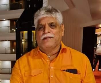 शक्ति मंडी क्षेत्र में हो रहे ढेरो विकास कार्य--<em>मंडी अध्यक्ष रूपनारायण साहू ने किया 11 लाख की लागत से बनने वाली सीसी रोड का भूमिपूजन, जिला प्रतिनिधि गुलजार सिंह के प्रयासों से विधानसभा अध्यक्ष महंत ने दिलवाई स्वीकृति</em>, मंडी अध्यक्ष ने कहा-- पहले लोगों ने नहीं देखा मंडी बोर्ड से इतना अधिक निर्माण कार्य kshititech