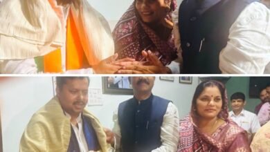 <em>कृष्णकांत चंद्रा का बढ़ता जनाधार-- बिहार सरकार के पूर्व मंत्री नितिन नवीन ,फिल्म स्टार अनुज  एवं सतनामी समाज के धर्मगुरु खुशवंत साहेब पहुंचे भाजपा जिला अध्यक्ष चंद्रा के निवास पर,कृष्णकांत चंद्रा ने किया शाल श्रीफल से सम्मान,जै</em>जैपुर विधानसभा क्षेत्र से सशक्त प्रत्याशी के रूप में हो रही है कृष्णकांत की दावेदारी, सबपत्नीक के के चंद्रा ने किया अतिथियों का सम्मान kshititech