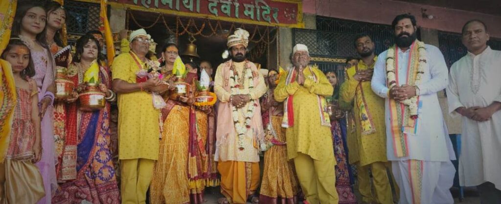 <em>आचार्य राजेंद्र महाराज ने कहा-- श्रीमद भागवत कथा है सभी संकटों का निवारण, तन्मयता एवं एकाग्रता से करें कथा का श्रवण, मित्तल परिवार शक्ति की श्रीमद् भागवत कथा में व्यास पीठ पर विराजमान हो कथा रसपान करा रहे है राजेंद्र जी महाराज, आचार्य देव कृष्ण जी महाराज के सुमधुर भजनों से झूम रहे श्रोता</em> <em>आचार्य राजेंद्र महाराज ने कहा-- श्रीमद भागवत कथा है सभी संकटों का निवारण, तन्मयता एवं एकाग्रता से करें कथा का श्रवण, मित्तल परिवार शक्ति की श्रीमद् भागवत कथा में व्यास पीठ पर विराजमान हो कथा रसपान करा रहे है राजेंद्र जी महाराज, आचार्य देव कृष्ण जी महाराज के सुमधुर भजनों से झूम रहे श्रोता</em> kshititech