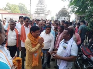 <em>खिलावन के व्यवहार से प्रभावित हो रहे क्षेत्र के नागरिक-- बुजुर्ग दे रहे आशीर्वाद तो वहीं युवा कंधे से कंधे मिलाकर चल रहे, शक्ति विधानसभा में डॉक्टर खिलावन साहू का चल रहा है सघन जनसंपर्क</em>,साल- 2013 से 2018 तक विधायक के रूप में दे चुके हैं अपनी सेवाएं kshititech