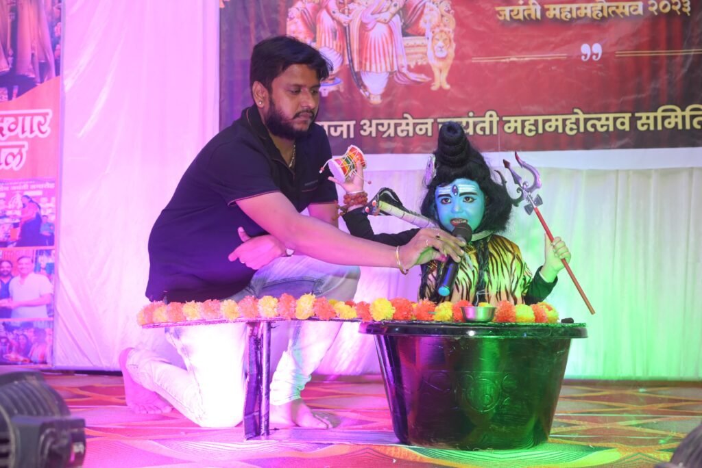 <em>जांजगीर के राहुल अग्रवाल एवं बाराद्वार के पंकज अग्रवाल अतिथि के रूप में पहुंचे शक्ति के फैंसी ड्रेस कंपटीशन में, अग्रसेन जयंती महा महोत्सव समिति ने किया था कार्यक्रम का आयोजन, राहुल ने कहा-- शक्ति का अग्रवाल समाज सेवा एवं रचनात्मक कार्यों में अग्रणी</em> kshititech