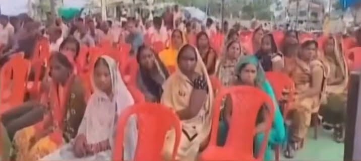 <em>सोनसाय की प्राथमिकता- मेरा शहर बेहतर शहर, जैजैपुर में बह रही विकास की गंगा-- नगर पंचायत अध्यक्ष सोनसाय देवांगन ने किया 33 नए निर्माण कार्यों का भूमि पूजन-लोकार्पण,करोड़ों रुपए के कामों से जैजैपुर शहर की बदलेगी तस्वीर,सोनसाय ने कहा- नागरिकों के सहयोग से हमारा शहर प्रदेश में सर्वश्रेष्ठ शहर, शहर में बनेगी नई पुष्प वाटिका एवं लोगों को मिलेगा नई चकाचक सड़क का लाभ</em> <em>सोनसाय की प्राथमिकता- मेरा शहर बेहतर शहर, जैजैपुर में बह रही विकास की गंगा-- नगर पंचायत अध्यक्ष सोनसाय देवांगन ने किया 33 नए निर्माण कार्यों का भूमि पूजन-लोकार्पण,करोड़ों रुपए के कामों से जैजैपुर शहर की बदलेगी तस्वीर,सोनसाय ने कहा- नागरिकों के सहयोग से हमारा शहर प्रदेश में सर्वश्रेष्ठ शहर, शहर में बनेगी नई पुष्प वाटिका एवं लोगों को मिलेगा नई चकाचक सड़क का लाभ</em> kshititech