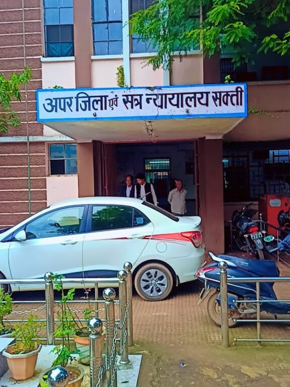 <em>पति ने पत्नी को आत्महत्या के लिए किया प्रेरित,न्यायालय ने सुनाई 3 वर्ष सश्रम कारावास की सजा, अपर लोक अभियोजक ऋषिकेश चौबे ने की शासन की पैरवी</em> kshititech