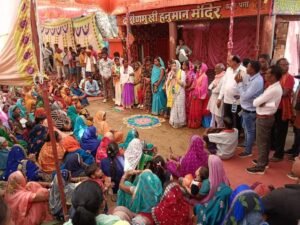 <em>चंद्रपुर की बदलेगी तस्वीर-- 9 नवंबर को संयोगिता सिंह को जिताने भारत के गृहमंत्री अमित शाह लेंगे डभरा में बड़ी जनसभा, अमित शाह की सभा को लेकर भाजपा जुटी तैयारीयो में, संयोगिता सिंह का चल रहा धुआंधार प्रचार, चंद्रपुर की बदल जाएगी इस बार तस्वीर</em>, बहु रानी को मिल रहा क्षेत्र वासियों का भरपूर समर्थन kshititech