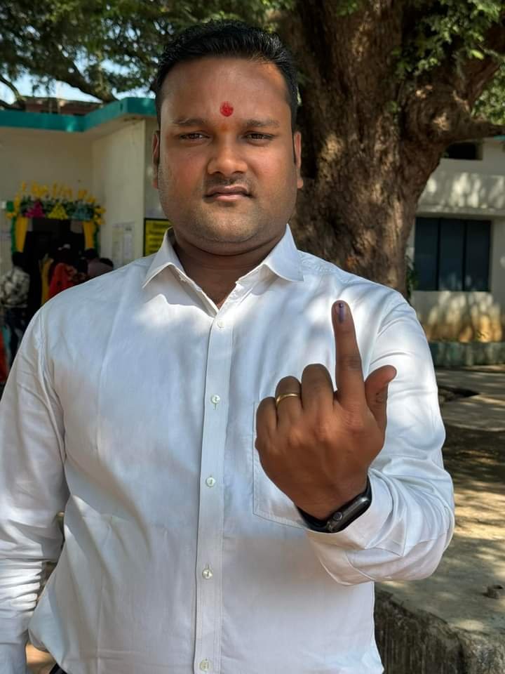 <em>भाजपा नेता अंकित अग्रवाल ने किया मतदान, अंकित ने कहा मोदी की गारंटी का भाजपा को मिलेगा लाभ,पूरे प्रदेश में है बीजेपी की लहर, युवाओं ने किया भाजपा को मतदान, अंकित ने कहा- शक्ति में भी खिलेगा कमल का फूल</em>, अंकित ने कहा शक्ति को शैक्षणिक जिले सहित नेशनल हाईवे की देन दी थी तत्कालीन विधायक डॉक्टर खिलावन साहु ने <em>भाजपा नेता अंकित अग्रवाल ने किया मतदान, अंकित ने कहा मोदी की गारंटी का भाजपा को मिलेगा लाभ,पूरे प्रदेश में है बीजेपी की लहर, युवाओं ने किया भाजपा को मतदान, अंकित ने कहा- शक्ति में भी खिलेगा कमल का फूल</em>, अंकित ने कहा शक्ति को शैक्षणिक जिले सहित नेशनल हाईवे की देन दी थी तत्कालीन विधायक डॉक्टर खिलावन साहु ने kshititech