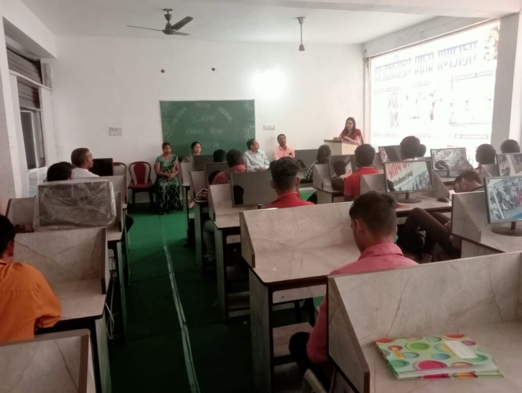 <em>उसलापुर के महाराणा प्रताप कॉलेज में संविधान दिवस पर क्विज प्रतियोगिता सम्पन्न, विकलांगता पर आधारित डॉक्टर अनीता सिंह द्वारा स्वरचित उपन्यास का उत्तर प्रदेश में हुआ विमोचन</em>, डॉ वी एल गोयल ने किया संविधान दिवस कार्यक्रम का शुभारंभ <em>उसलापुर के महाराणा प्रताप कॉलेज में संविधान दिवस पर क्विज प्रतियोगिता सम्पन्न, विकलांगता पर आधारित डॉक्टर अनीता सिंह द्वारा स्वरचित उपन्यास का उत्तर प्रदेश में हुआ विमोचन</em>, डॉ वी एल गोयल ने किया संविधान दिवस कार्यक्रम का शुभारंभ kshititech