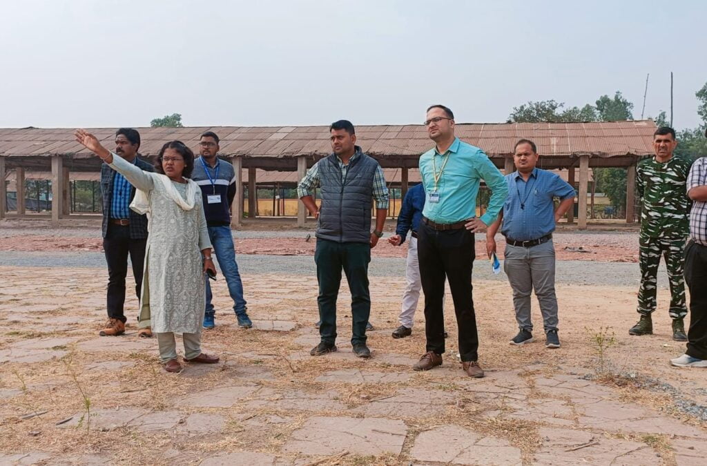 <em>मतगणना तैयारीयो की सघन समीक्षा-- शक्ति जिले के स्ट्रांग रूम एवं मतगणना संबंधित तैयारीयो का राज्य निर्वाचन के पदाधिकारीयो ने किया निरीक्षण, शक्ति जिले में मतदान से लेकर मतगणना तक की दुरुस्त व्यवस्थाएं हुई कलेक्टर नूपुर के मार्गदर्शन में, माइक्रो ऑब्जर्वर सहित मतगणना अधिकारी/कर्मचारियों को दिया जा रहा निरंतर प्रशिक्षण, शक्ति जिले की बेहतर व्यवस्थाओं से प्रेरणा ले रहे अन्य जिले</em>, उप मुख्य निर्वाचन पदाधिकारी विनय अग्रवाल ने दिए निर्देश <em>मतगणना तैयारीयो की सघन समीक्षा-- शक्ति जिले के स्ट्रांग रूम एवं मतगणना संबंधित तैयारीयो का राज्य निर्वाचन के पदाधिकारीयो ने किया निरीक्षण, शक्ति जिले में मतदान से लेकर मतगणना तक की दुरुस्त व्यवस्थाएं हुई कलेक्टर नूपुर के मार्गदर्शन में, माइक्रो ऑब्जर्वर सहित मतगणना अधिकारी/कर्मचारियों को दिया जा रहा निरंतर प्रशिक्षण, शक्ति जिले की बेहतर व्यवस्थाओं से प्रेरणा ले रहे अन्य जिले</em>, उप मुख्य निर्वाचन पदाधिकारी विनय अग्रवाल ने दिए निर्देश kshititech