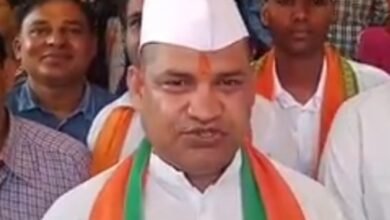 <em>शक्ति के भाजपा प्रत्याशी डॉक्टर खिलावन साहू ने कहा भाजपा की सरकार प्रति एकड़ ₹21000 अतिरिक्त देगी किसानों को,हर वर्ग की हितैषी है भाजपा, किसान होंगे समृद्ध</em>,खिलावन ने कहा-- मोदी की गारंटी है भाजपा का घोषणा पत्र,15 सालों तक डॉ रमन ने राज्य को विकसित बनाने किया भरसक प्रयास kshititech