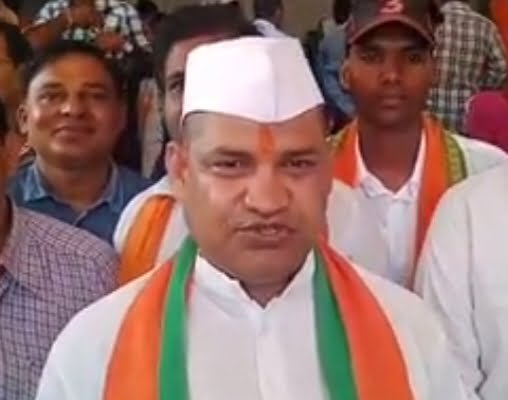 <em>शक्ति के भाजपा प्रत्याशी डॉक्टर खिलावन साहू ने कहा भाजपा की सरकार प्रति एकड़ ₹21000 अतिरिक्त देगी किसानों को,हर वर्ग की हितैषी है भाजपा, किसान होंगे समृद्ध</em>,खिलावन ने कहा-- मोदी की गारंटी है भाजपा का घोषणा पत्र,15 सालों तक डॉ रमन ने राज्य को विकसित बनाने किया भरसक प्रयास kshititech