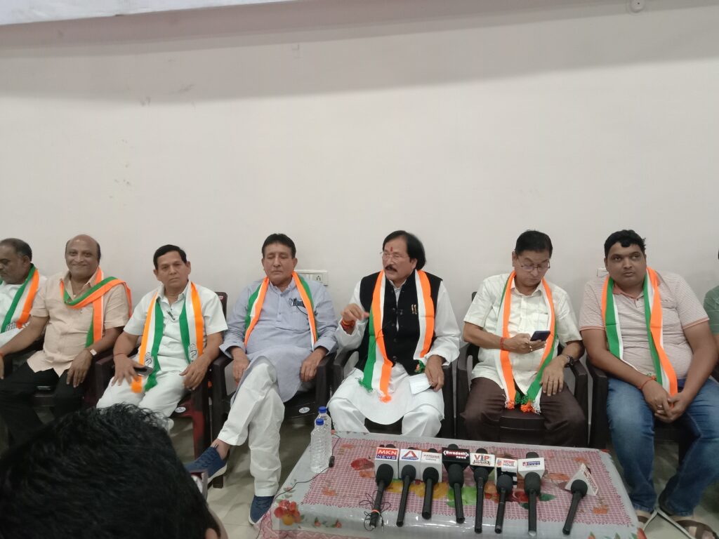 <em>घोषणाओं में कांग्रेस ने मारी बाजी-- कांग्रेस पार्टी प्रत्येक महिलाओं को देगी ₹15000/-रुपये सालाना, कांग्रेस के घोषणा पत्र का महिलाओं में व्यापक प्रभाव, कांग्रेस ने कहा- पूरे प्रदेश में कांग्रेस की चल रही लहर, फिर से सत्ता पर आसीन होगी कांग्रेस पार्टी, 13 नवंबर को जिला कांग्रेस कार्यालय शक्ति में हुई पत्रकार वार्ता, सांसद ज्योत्सना महंत ने कहा-कांग्रेस ने दिया महिलाओं को दीपावली का बड़ा तोहफा, सरकार देगी महिलाओं को सम्मान</em> <em>घोषणाओं में कांग्रेस ने मारी बाजी-- कांग्रेस पार्टी प्रत्येक महिलाओं को देगी ₹15000/-रुपये सालाना, कांग्रेस के घोषणा पत्र का महिलाओं में व्यापक प्रभाव, कांग्रेस ने कहा- पूरे प्रदेश में कांग्रेस की चल रही लहर, फिर से सत्ता पर आसीन होगी कांग्रेस पार्टी, 13 नवंबर को जिला कांग्रेस कार्यालय शक्ति में हुई पत्रकार वार्ता, सांसद ज्योत्सना महंत ने कहा-कांग्रेस ने दिया महिलाओं को दीपावली का बड़ा तोहफा, सरकार देगी महिलाओं को सम्मान</em> kshititech