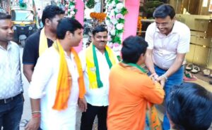 <em>शक्ति पहुंची केंद्रीय मंत्री स्मृति ईरानी ने कहा- सट्टे के दम पर कांग्रेस ने किया शासन,17 नवंबर को करें इस कुशासन का अंत, स्मृति ने करी भाजपा को वोट करने की अपील, महिलाओं की योजना पर भी स्मृति ने कहा ₹60000/-5 साल में देगी भाजपा की सरकार, पूर्व सांसद कमला पाटले से हुई टीआई की तनातनी,शक्ति शहर में 14 नवंबर को भाजपा प्रत्याशी खिलावन ने किया घर-घर जनसंपर्क</em> <em>शक्ति पहुंची केंद्रीय मंत्री स्मृति ईरानी ने कहा- सट्टे के दम पर कांग्रेस ने किया शासन,17 नवंबर को करें इस कुशासन का अंत, स्मृति ने करी भाजपा को वोट करने की अपील, महिलाओं की योजना पर भी स्मृति ने कहा ₹60000/-5 साल में देगी भाजपा की सरकार, पूर्व सांसद कमला पाटले से हुई टीआई की तनातनी,शक्ति शहर में 14 नवंबर को भाजपा प्रत्याशी खिलावन ने किया घर-घर जनसंपर्क</em> kshititech