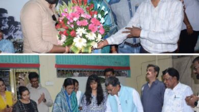 <em>शक्ति विधानसभा के कार्यकर्ताओं ने सारागांव पहुंच कर दी ज्योत्सना महंत को जन्मदिन की बधाई, महंत ने भी कार्यकर्ताओं का जताया आभार, कहा- सभी कार्यकर्ताओ की कर्मठता एवं निष्ठा से मिलेगी सफलता</em>, चरणदास ने पार्टी कार्यकर्ताओं की भी ली बैठक <em>शक्ति विधानसभा के कार्यकर्ताओं ने सारागांव पहुंच कर दी ज्योत्सना महंत को जन्मदिन की बधाई, महंत ने भी कार्यकर्ताओं का जताया आभार, कहा- सभी कार्यकर्ताओ की कर्मठता एवं निष्ठा से मिलेगी सफलता</em>, चरणदास ने पार्टी कार्यकर्ताओं की भी ली बैठक kshititech