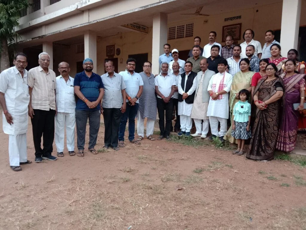 <em>सरस्वती शिशु मंदिर शक्ति में हुआ आंवला नवमी पर पूजा- अर्चना एवं मिलन समारोह का आयोजन</em>, पूर्व विधायक डॉक्टर खिलावन साहू भी पहुंचे आयोजन में, विद्यालय परिवार ने दी आंवला नवमी की शुभकामनाएं, आकंतुकों के सम्मान में स्वल्पाहार का भी हुआ आयोजन <em>सरस्वती शिशु मंदिर शक्ति में हुआ आंवला नवमी पर पूजा- अर्चना एवं मिलन समारोह का आयोजन</em>, पूर्व विधायक डॉक्टर खिलावन साहू भी पहुंचे आयोजन में, विद्यालय परिवार ने दी आंवला नवमी की शुभकामनाएं, आकंतुकों के सम्मान में स्वल्पाहार का भी हुआ आयोजन kshititech