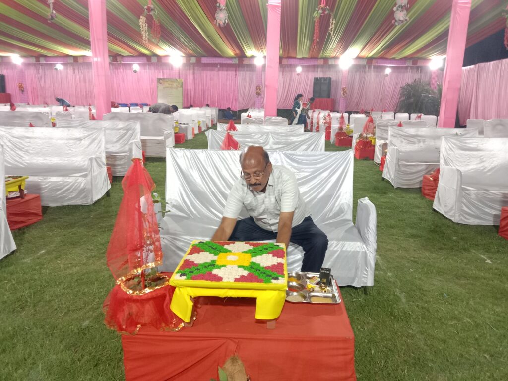<em>शक्ति में सामूहिक तुलसी विवाह एवं एकादशी उद्यापन में शामिल होंगे 151 जोड़े, महामंडलेश्वर अमृतानंद सरस्वती भरत महाराज के सानिध्य में 23 नवंबर को शुभम ग्रीन्स में होगा भव्य धार्मिक आयोजन, देर शाम निकलेगी बारात, 101 जोड़ों का लक्ष्य पहुंचा 151 जोड़ों पर, शहर वासी साक्षी बनेंगे इस तुलसी विवाह आयोजन के</em> <em>शक्ति में सामूहिक तुलसी विवाह एवं एकादशी उद्यापन में शामिल होंगे 151 जोड़े, महामंडलेश्वर अमृतानंद सरस्वती भरत महाराज के सानिध्य में 23 नवंबर को शुभम ग्रीन्स में होगा भव्य धार्मिक आयोजन, देर शाम निकलेगी बारात, 101 जोड़ों का लक्ष्य पहुंचा 151 जोड़ों पर, शहर वासी साक्षी बनेंगे इस तुलसी विवाह आयोजन के</em> kshititech