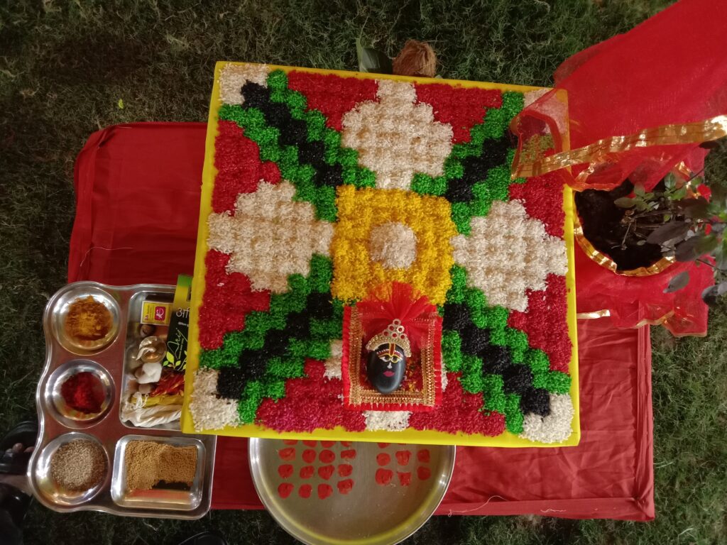 <em>शक्ति में सामूहिक तुलसी विवाह एवं एकादशी उद्यापन में शामिल होंगे 151 जोड़े, महामंडलेश्वर अमृतानंद सरस्वती भरत महाराज के सानिध्य में 23 नवंबर को शुभम ग्रीन्स में होगा भव्य धार्मिक आयोजन, देर शाम निकलेगी बारात, 101 जोड़ों का लक्ष्य पहुंचा 151 जोड़ों पर, शहर वासी साक्षी बनेंगे इस तुलसी विवाह आयोजन के</em> <em>शक्ति में सामूहिक तुलसी विवाह एवं एकादशी उद्यापन में शामिल होंगे 151 जोड़े, महामंडलेश्वर अमृतानंद सरस्वती भरत महाराज के सानिध्य में 23 नवंबर को शुभम ग्रीन्स में होगा भव्य धार्मिक आयोजन, देर शाम निकलेगी बारात, 101 जोड़ों का लक्ष्य पहुंचा 151 जोड़ों पर, शहर वासी साक्षी बनेंगे इस तुलसी विवाह आयोजन के</em> kshititech