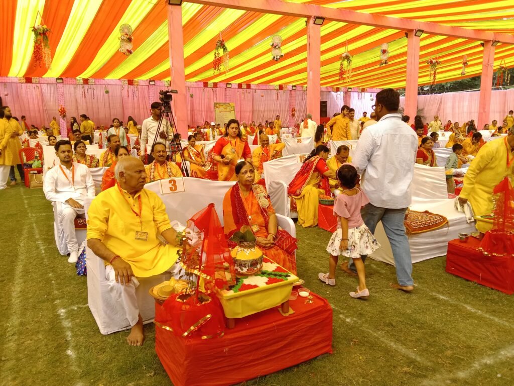 <em>शक्ति के शुभम भवन में हुआ 131 जोड़ो द्वारा सामूहिक तुलसी विवाह एवं एकादशी उद्यापन,उमड़ पड़ा लोगों का धार्मिक जुनून, महामंडलेश्वर अमृतानंद सरस्वती भरत महाराज के सानिध्य में संपन्न हुआ तुलसी विवाह</em>, भरत महाराज ने कहा-- तुलसी विवाह एकादशी उद्यापन से मिलता है पुण्य <em>शक्ति के शुभम भवन में हुआ 131 जोड़ो द्वारा सामूहिक तुलसी विवाह एवं एकादशी उद्यापन,उमड़ पड़ा लोगों का धार्मिक जुनून, महामंडलेश्वर अमृतानंद सरस्वती भरत महाराज के सानिध्य में संपन्न हुआ तुलसी विवाह</em>, भरत महाराज ने कहा-- तुलसी विवाह एकादशी उद्यापन से मिलता है पुण्य kshititech