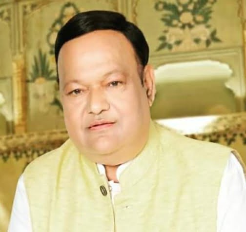 <em>खरसिया शहर में 27 नवंबर को होगा अखिल भारतीय विराट हास्य कवि सम्मेलन, देश के जाने-माने कवि देंगे अपनी प्रस्तुति,स्वर्गीय मुरलीधर अग्रवाल के स्मृति में सना बजाज द्वारा आयोजित है कार्यक्रम,कार्यक्रम के संयोजक अशोक अग्रवाल पत्रकार ने दी जानकारी</em> <em>खरसिया शहर में 27 नवंबर को होगा अखिल भारतीय विराट हास्य कवि सम्मेलन, देश के जाने-माने कवि देंगे अपनी प्रस्तुति,स्वर्गीय मुरलीधर अग्रवाल के स्मृति में सना बजाज द्वारा आयोजित है कार्यक्रम,कार्यक्रम के संयोजक अशोक अग्रवाल पत्रकार ने दी जानकारी</em> kshititech