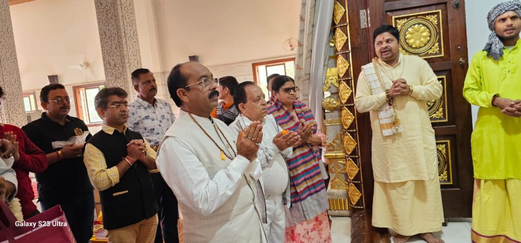 <em>मोदी की गारंटी पर विष्णु राज में लगी मुहर- छत्तीसगढ़ के नए सीएम विष्णुदेव साय ने कहा- हमारी सरकार पूर्वाग्रह से ग्रसित होकर नहीं बल्कि टीम भावना से करेगी काम, राज्य कैबिनेट की पहली बैठक में मिली 18 लाख पीएम आवास को मंजूरी</em> <em>मोदी की गारंटी पर विष्णु राज में लगी मुहर- छत्तीसगढ़ के नए सीएम विष्णुदेव साय ने कहा- हमारी सरकार पूर्वाग्रह से ग्रसित होकर नहीं बल्कि टीम भावना से करेगी काम, राज्य कैबिनेट की पहली बैठक में मिली 18 लाख पीएम आवास को मंजूरी</em> kshititech