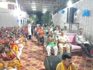 शक्ति के किशन अंगूरी मधुबन में <em>झूम उठे हनुमान जी के भक्त- सुंदरकांड के माध्यम से हनुमान भक्तों ने करी बजरंगबली की आराधना-- संगीतमय सुंदरकांड महापाठ में दिल्ली के कलाकारों ने दी सुंदर प्रस्तुति, किशन अंगूरी मधुबन में अमरलाल अग्रवाल ठेकेदार ने किया था बड़ा धार्मिक आयोजन</em> शक्ति के किशन अंगूरी मधुबन में <em>झूम उठे हनुमान जी के भक्त- सुंदरकांड के माध्यम से हनुमान भक्तों ने करी बजरंगबली की आराधना-- संगीतमय सुंदरकांड महापाठ में दिल्ली के कलाकारों ने दी सुंदर प्रस्तुति, किशन अंगूरी मधुबन में अमरलाल अग्रवाल ठेकेदार ने किया था बड़ा धार्मिक आयोजन</em> kshititech
